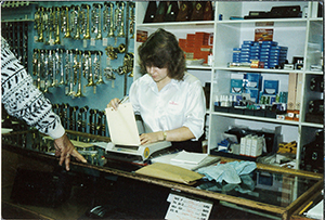 Bill Lewington History Images