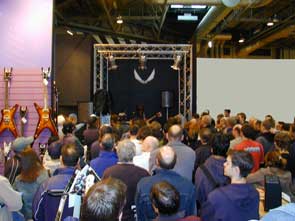 Michael Angelo at Music Live 2003 pulls in the crouds